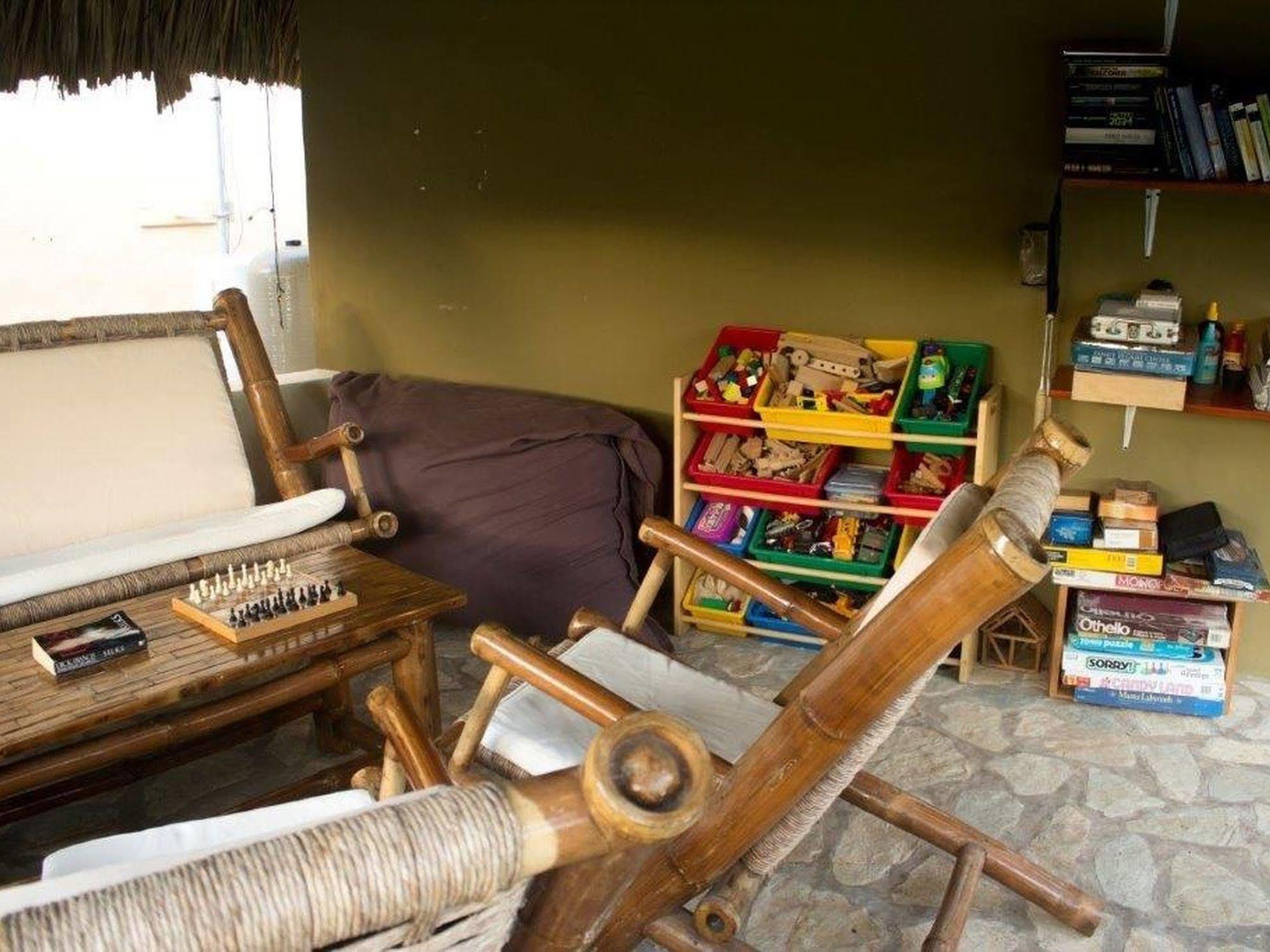 Slabdr Coliving, Once Surf Salvacion Hostel Кабарете Екстериор снимка